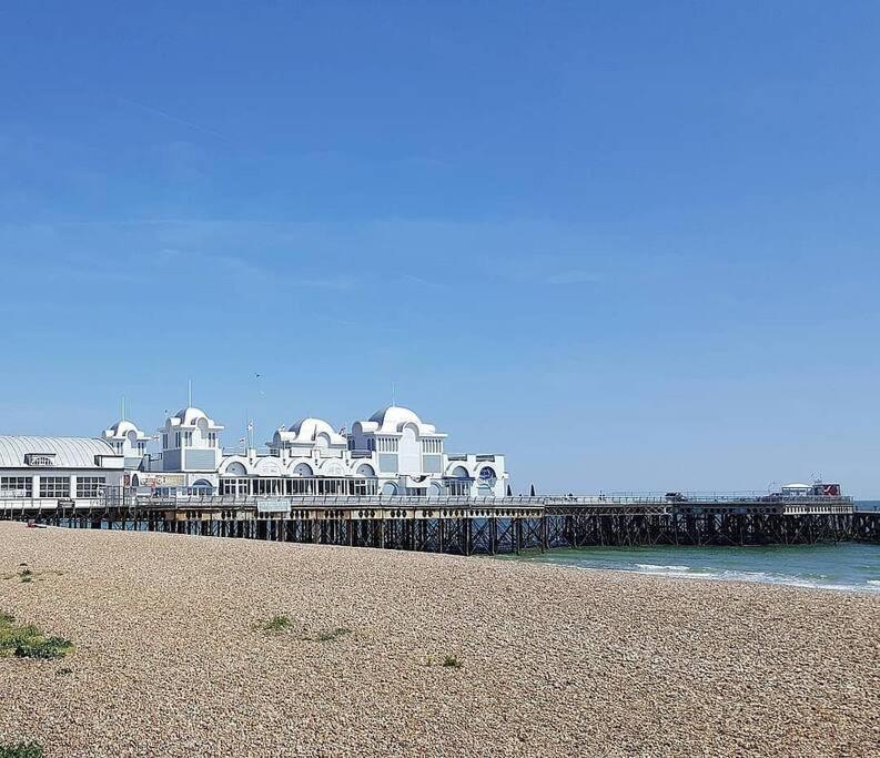 Апартаменти Portsmouth Urban Haven Екстер'єр фото