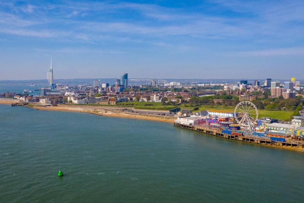 Апартаменти Portsmouth Urban Haven Екстер'єр фото